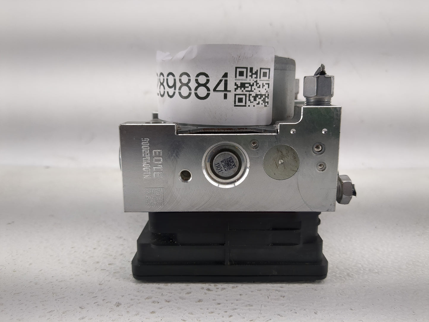2020 Buick Envision ABS Pump Control Module Replacement P/N:84825098 Fits OEM Used Auto Parts - Oemusedautoparts1.com
