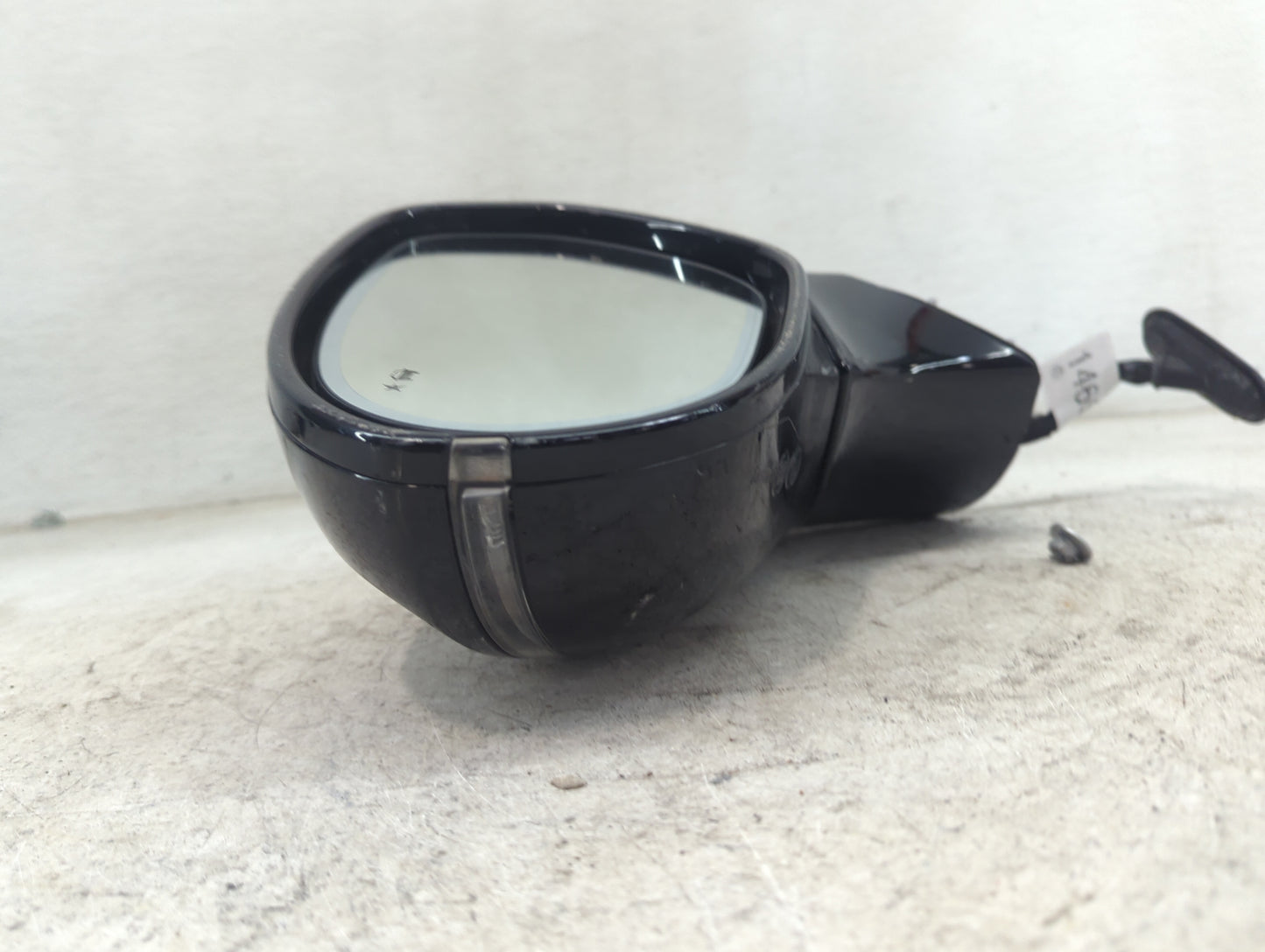 2017-2020 Buick Envision Driver Side View Mirror - Left Door Mirror OEM Used - Oemusedautoparts1.com
