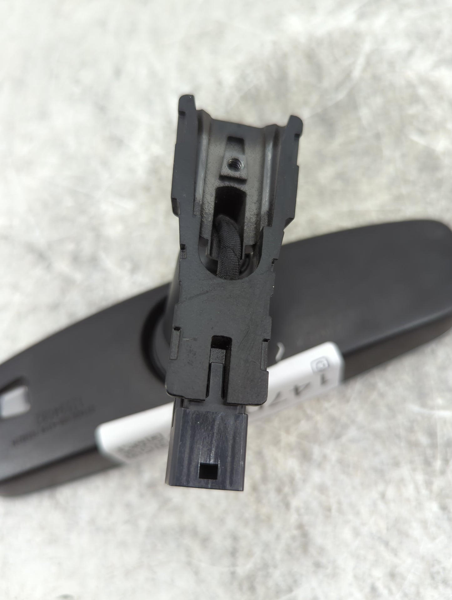 2017-2020 Buick Envision Interior Rear View Mirror Replacement OEM P/N:13594082 011420905-4318 Fits Fits 2017 2018 2019 2020
