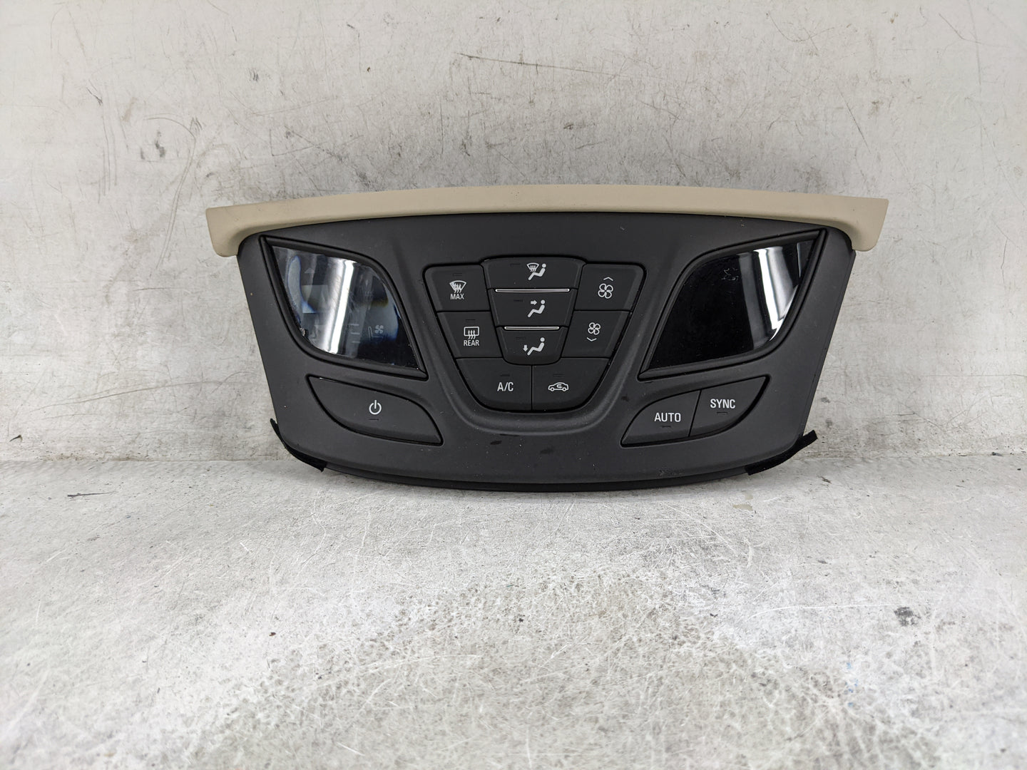 2016-2020 Buick Envision Climate Control Module Temperature AC/Heater Replacement P/N:84443701 7370200000000X Fits OEM Used 
