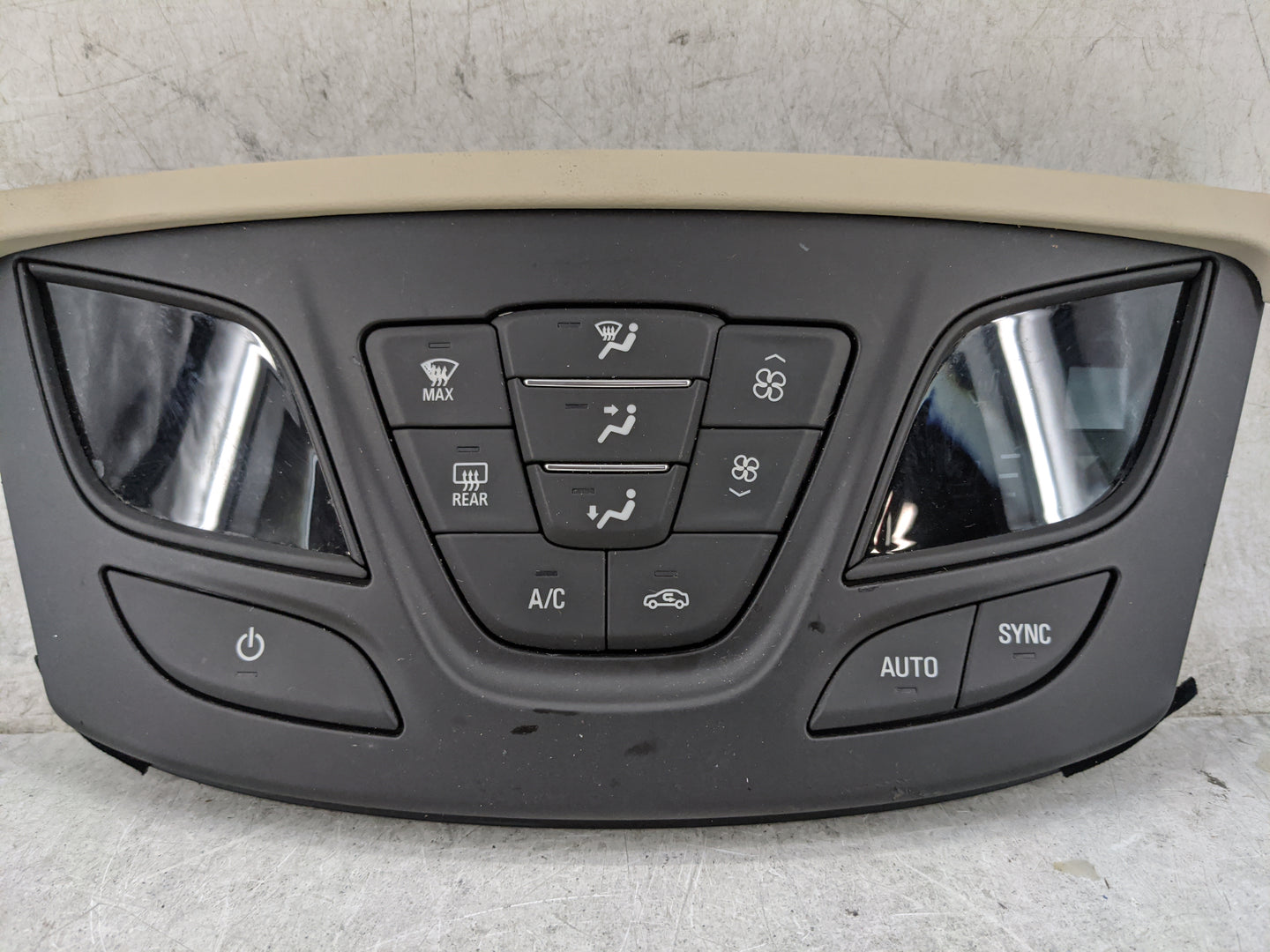 2016-2020 Buick Envision Climate Control Module Temperature AC/Heater Replacement P/N:84443701 7370200000000X Fits OEM Used 