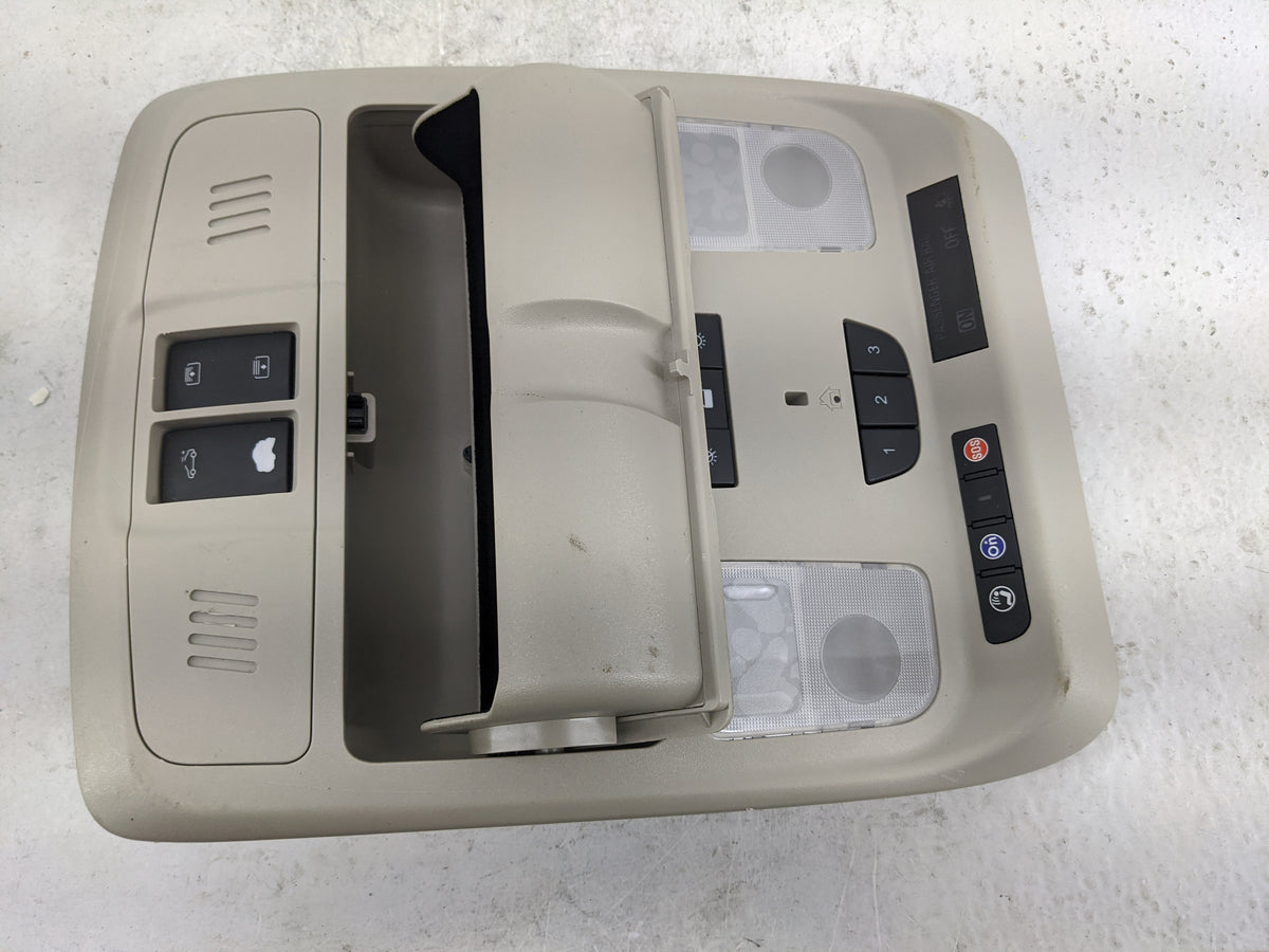 2019-2020 Buick Envision Overhead Console W/rear Climate Control Tan - Oemusedautoparts1.com