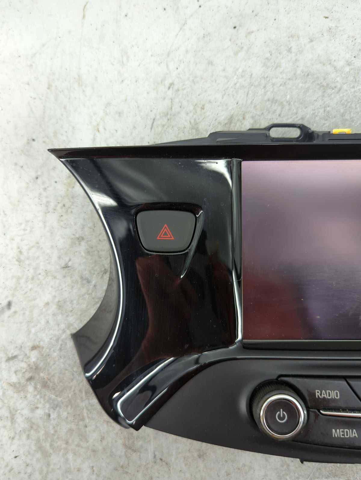 2020 Buick Envision Information Display Screen - Oemusedautoparts1.com