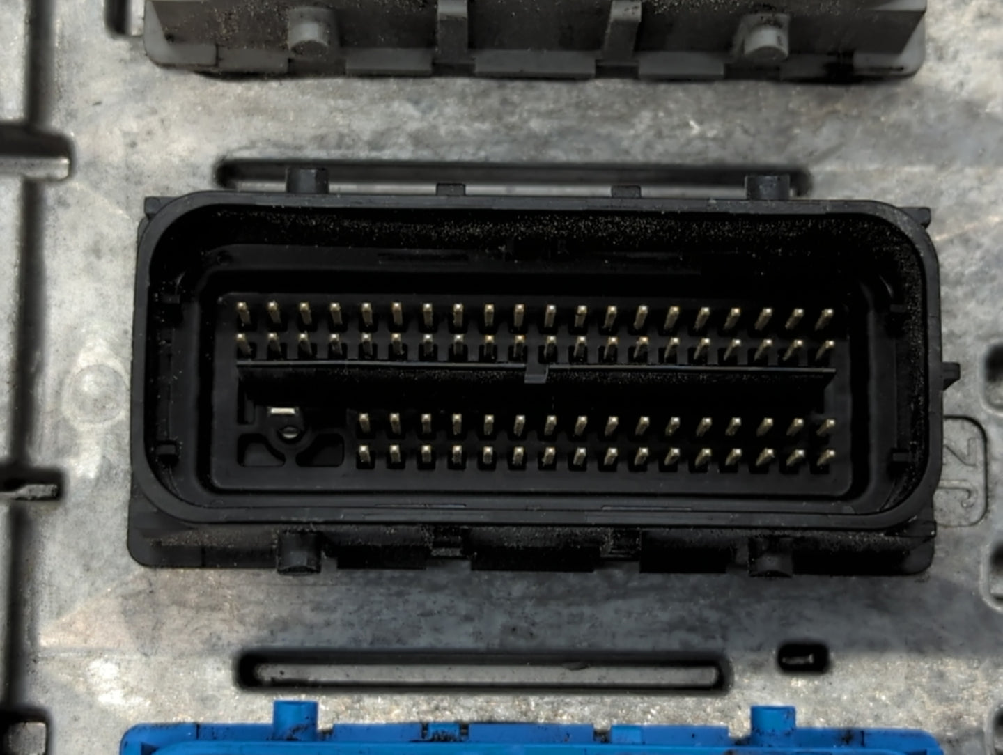 2020 Buick Envision PCM Engine Control Computer ECU ECM PCU OEM P/N:12692038 Fits Fits 2017 2018 2019 2021 2022 OEM Used Aut