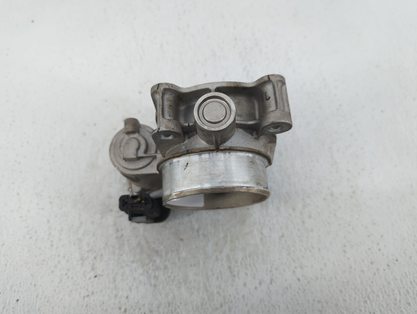 2017-2020 Buick Envision Throttle Body P/N:12670839AA Fits Fits 2013 2014 2015 2017 2018 2019 2020 OEM Used Auto Parts - Oem