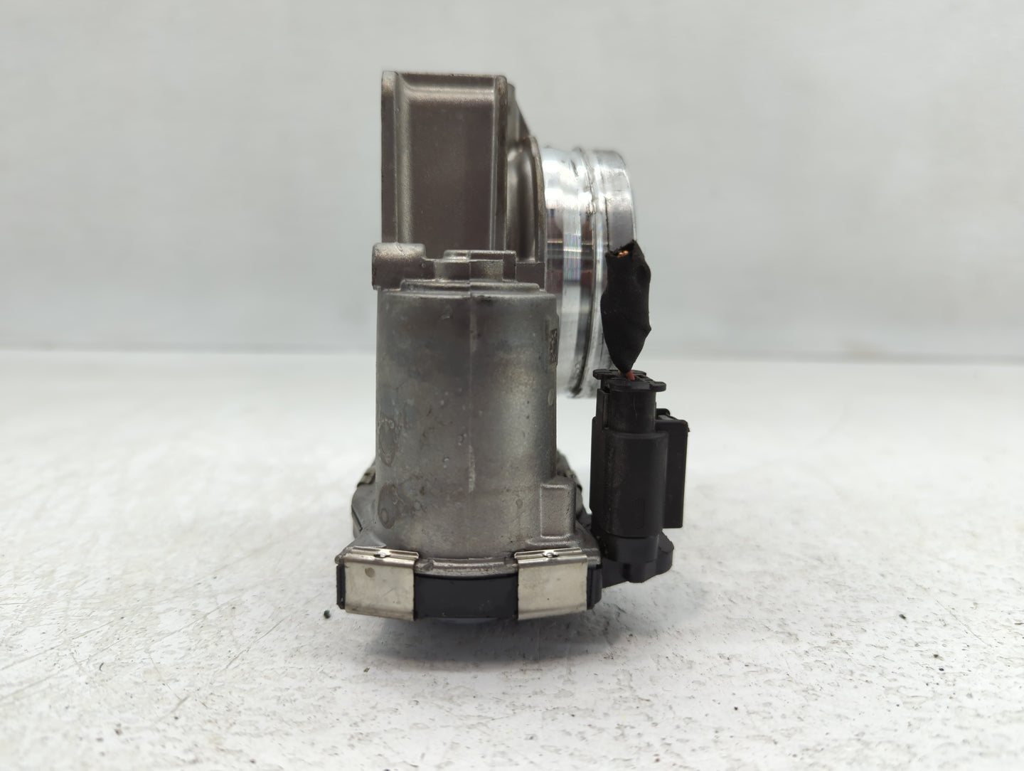 2016-2020 Buick Envision Throttle Body P/N:12681472AA0765A Fits Fits 2013 2014 2015 2016 2017 2018 2019 2020 2021 OEM Used A