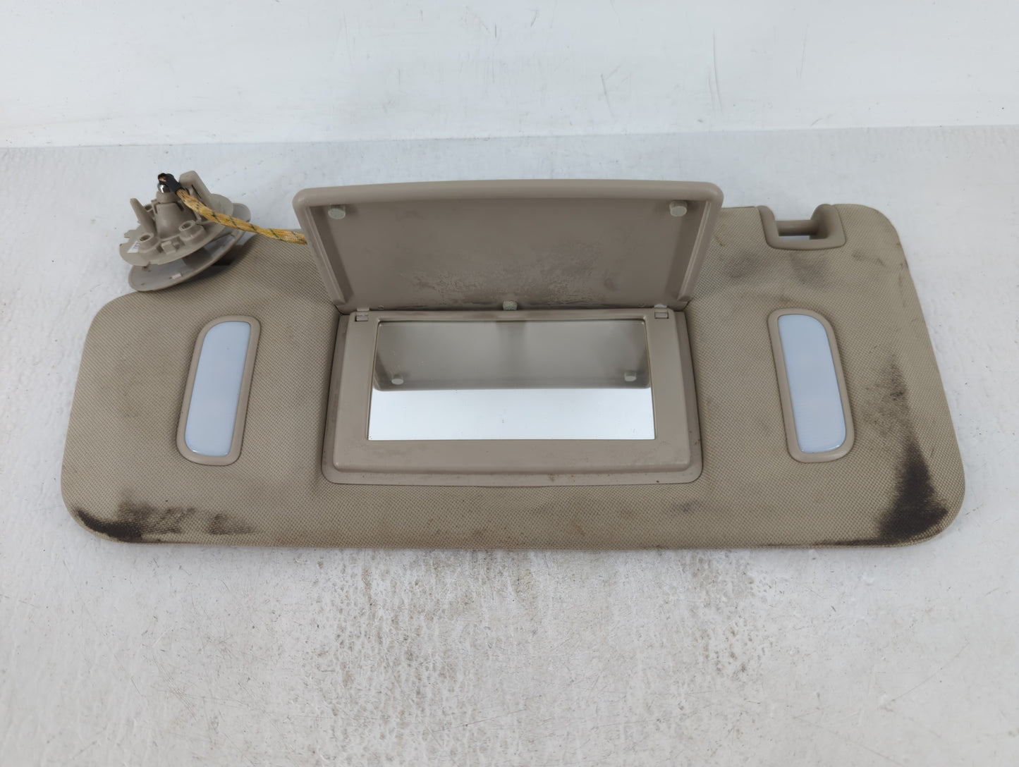 2016-2020 Buick Envision Sun Visor Shade Replacement Driver Left Mirror Fits Fits 2016 2017 2018 2019 2020 OEM Used Auto Par