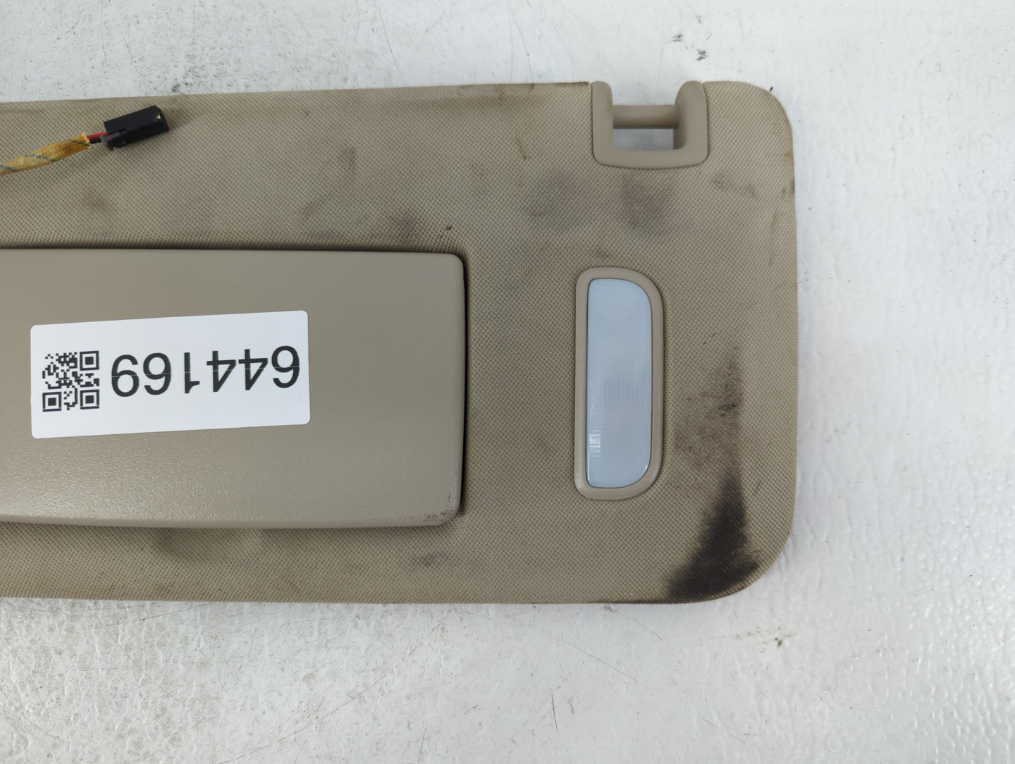2016-2020 Buick Envision Sun Visor Shade Replacement Driver Left Mirror Fits Fits 2016 2017 2018 2019 2020 OEM Used Auto Par