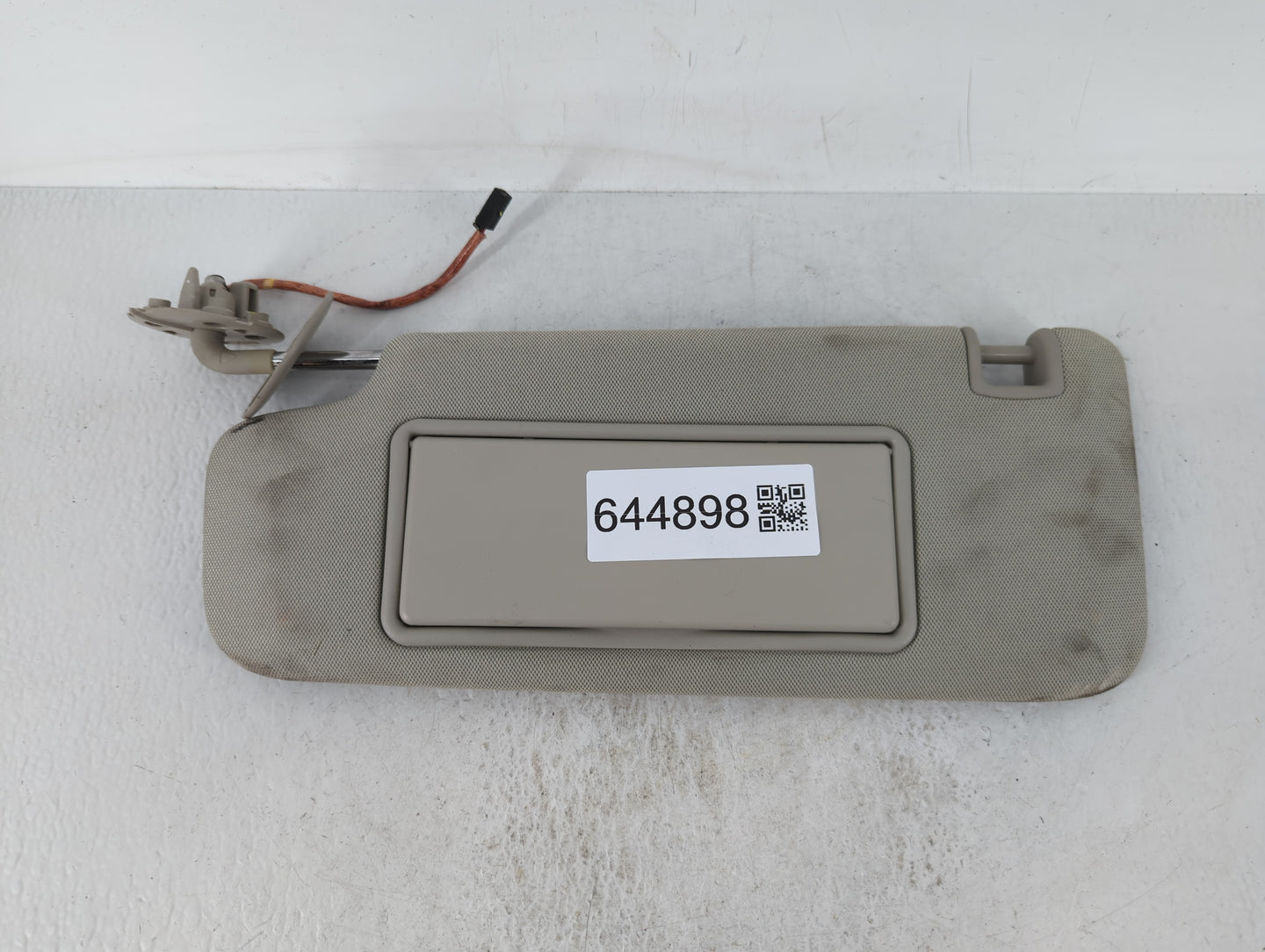 2016-2020 Buick Envision Sun Visor Shade Replacement Driver Left Mirror Fits Fits 2016 2017 2018 2019 2020 OEM Used Auto Par