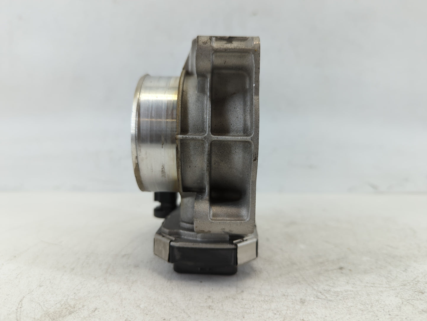 2017-2020 Buick Envision Throttle Body P/N:12670839AA Fits Fits 2013 2014 2015 2017 2018 2019 2020 OEM Used Auto Parts - Oem