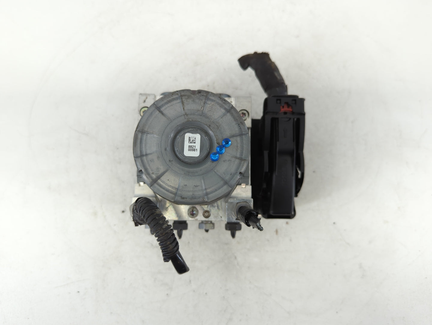 2020 Buick Envision ABS Pump Control Module Replacement P/N:84825099 Fits OEM Used Auto Parts - Oemusedautoparts1.com