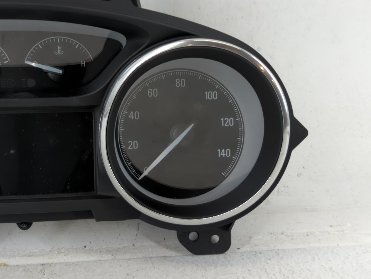 2019-2020 Buick Envision Instrument Cluster Speedometer Gauges P/N:84586492 Fits Fits 2019 2020 OEM Used Auto Parts - Oemuse