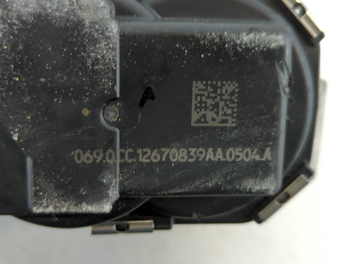 2017-2020 Buick Envision Throttle Body P/N:12670839AA Fits Fits 2013 2014 2015 2017 2018 2019 2020 OEM Used Auto Parts - Oem