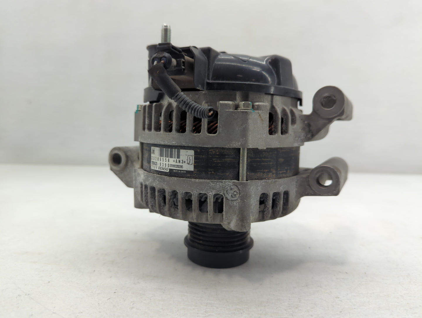 2016-2020 Buick Envision Alternator Replacement Generator Charging Assembly Engine OEM P/N:23286558 Fits OEM Used Auto Parts