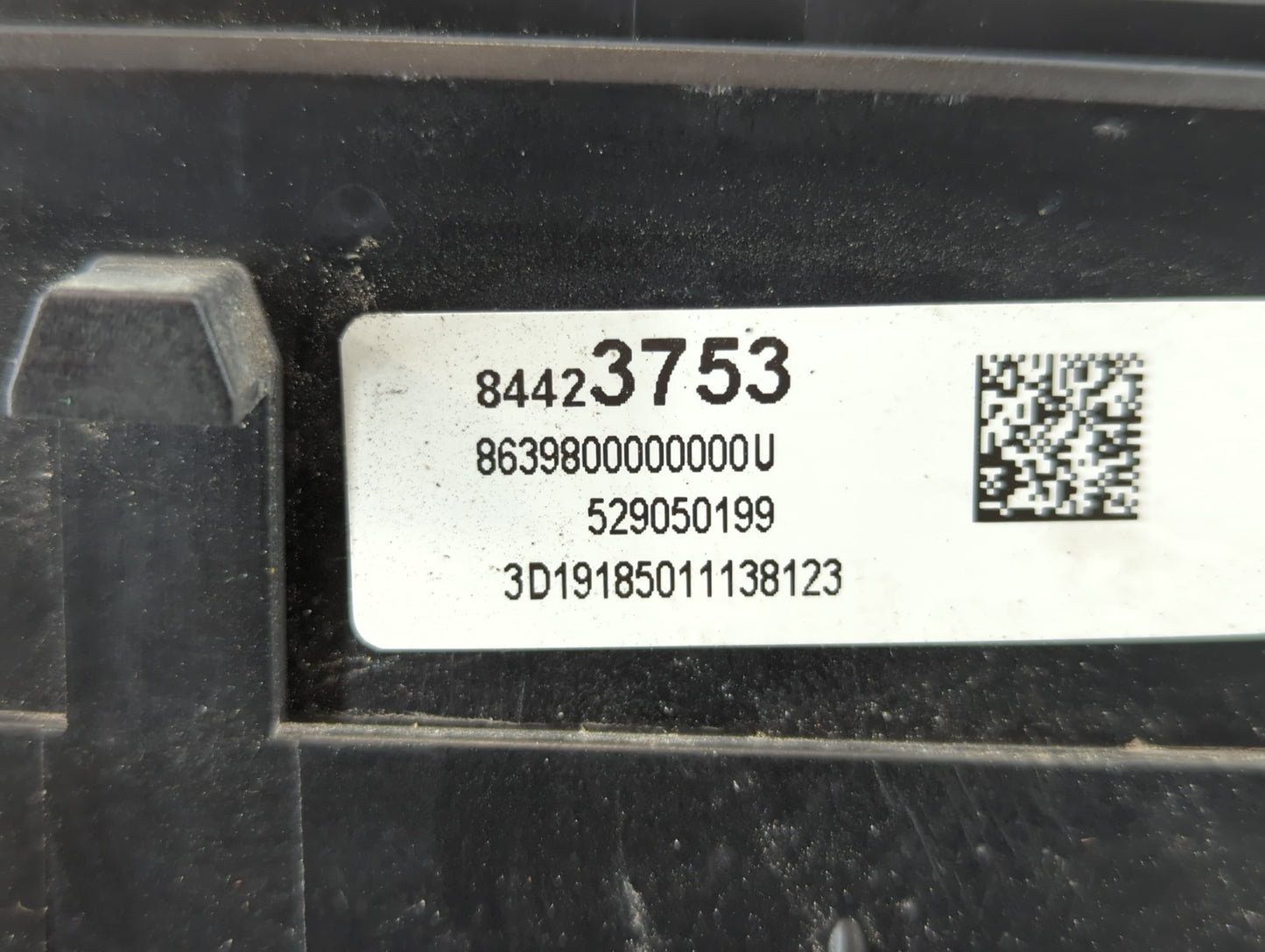 2016-2020 Buick Envision Fusebox Fuse Box Panel Relay Module P/N:84423753 Fits Fits 2016 2017 2018 2019 2020 OEM Used Auto P