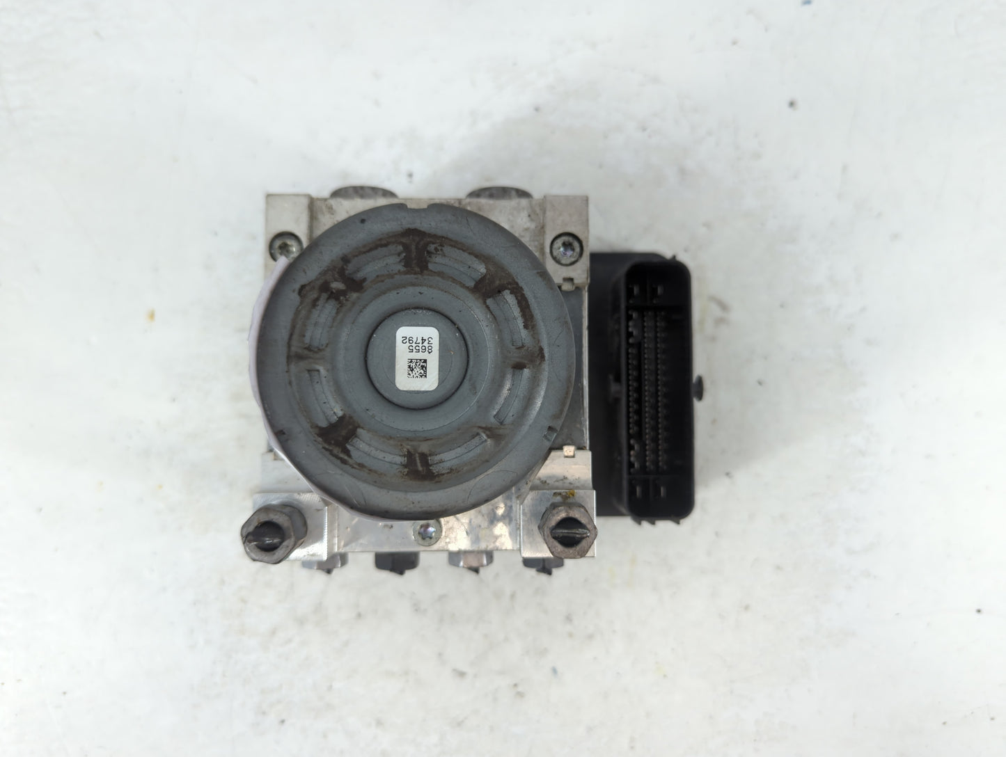 2020 Buick Envision ABS Pump Control Module Replacement P/N:84825098 Fits OEM Used Auto Parts - Oemusedautoparts1.com