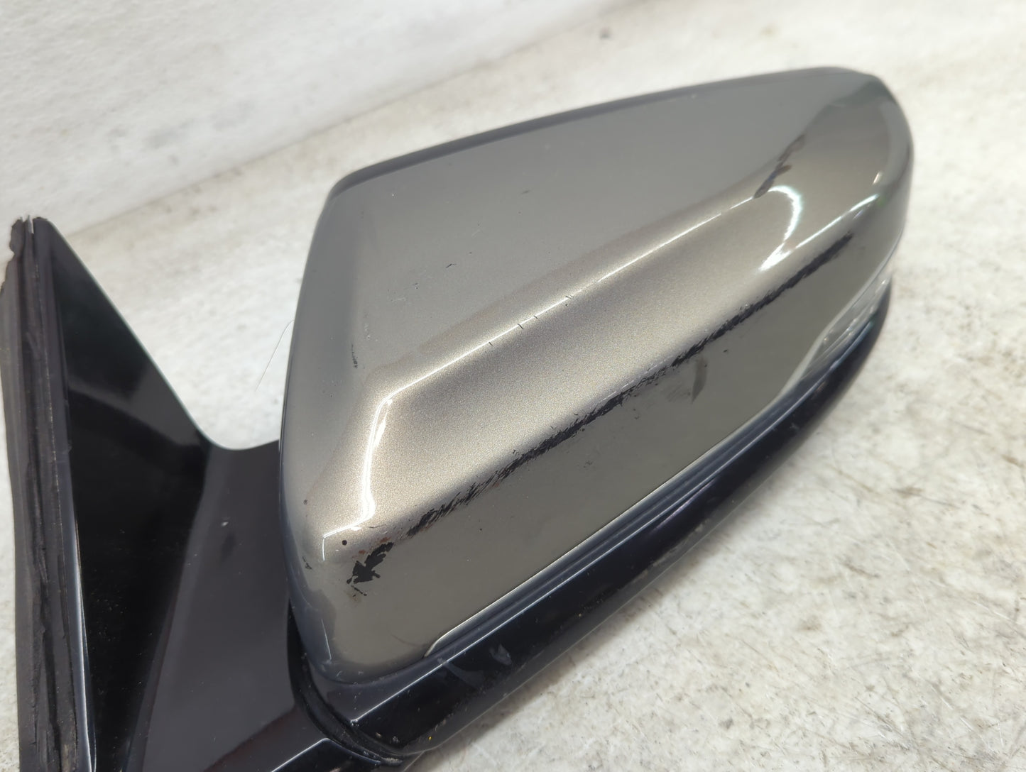 2020 Cadillac Ct6 Driver Side View Mirror - Left Door Mirror OEM Used - Oemusedautoparts1.com