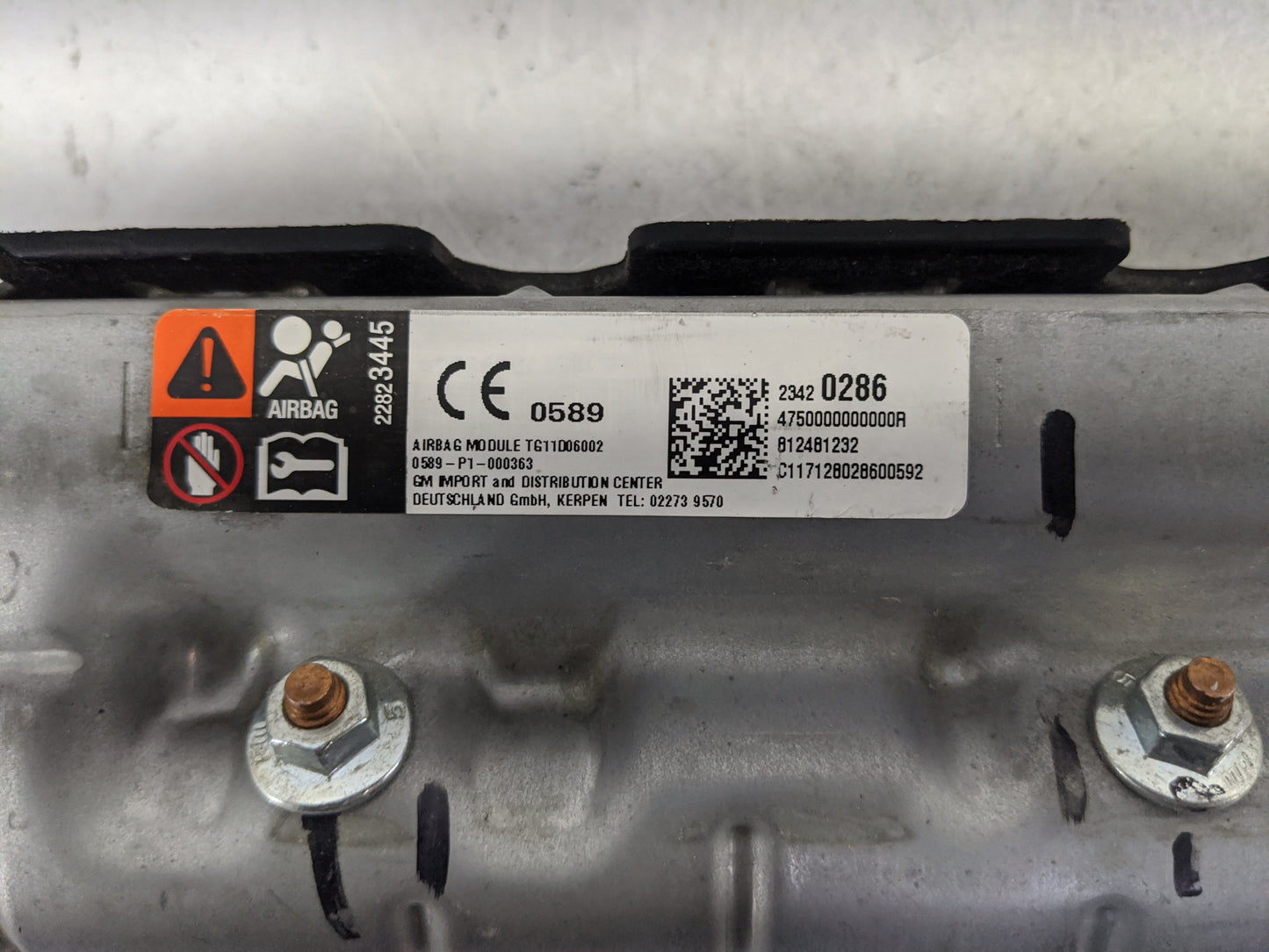 2016-2018 Cadillac Ct6 Air Bag Passenger Right Knee OEM P/N:22823445 23420286, TG11D06002, 0589-P1-000363 Fits Fits 2016 201
