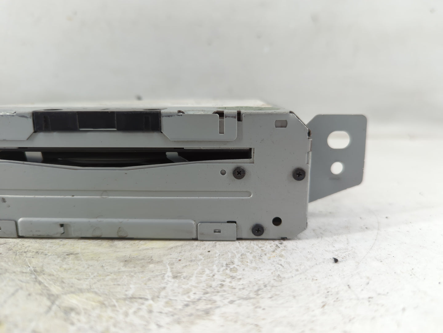 2018-2020 Cadillac Escalade Radio AM FM Cd Player Receiver Replacement P/N:84409478 Fits Fits 2018 2019 2020 OEM Used Auto P