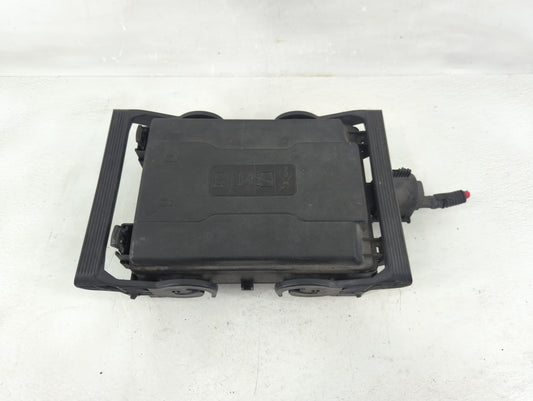 2015-2020 Cadillac Escalade Fusebox Fuse Box Panel Relay Module Fits Fits 2015 2016 2017 2018 2019 2020 OEM Used Auto Parts 
