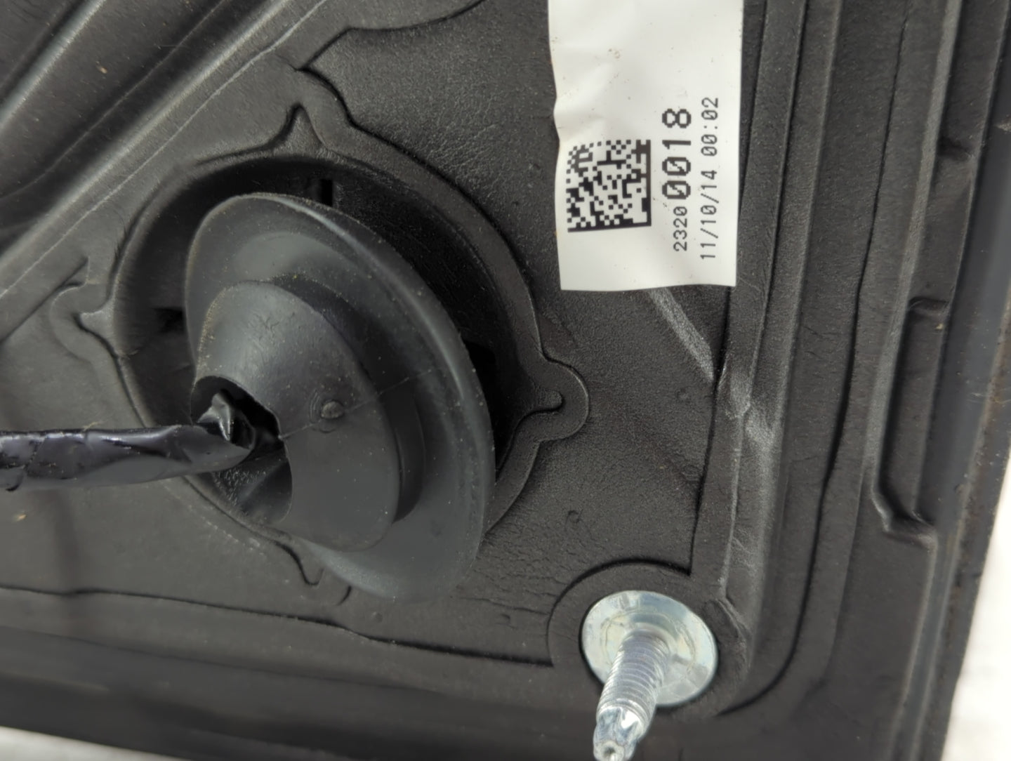 2019-2020 Cadillac Escalade Driver Side View Mirror - Left Door Mirror OEM Used - Oemusedautoparts1.com