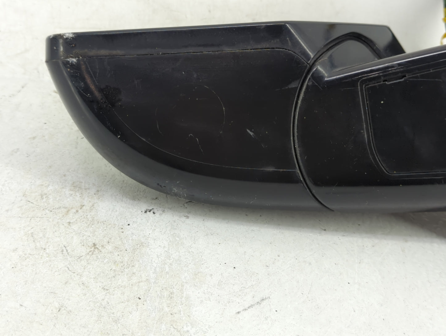 2019-2020 Cadillac Escalade Driver Side View Mirror - Left Door Mirror OEM Used - Oemusedautoparts1.com