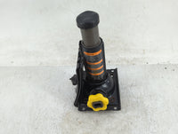 2020 Cadillac Escalade Spare Scissor Car Jack - Oemusedautoparts1.com