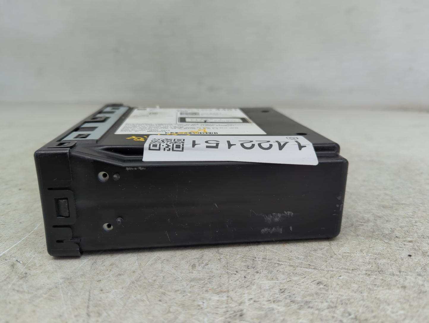 2015-2020 Cadillac Escalade Radio AM FM Cd Player Receiver Replacement P/N:13594481 Fits Fits 2015 2016 2017 2018 2019 2020 