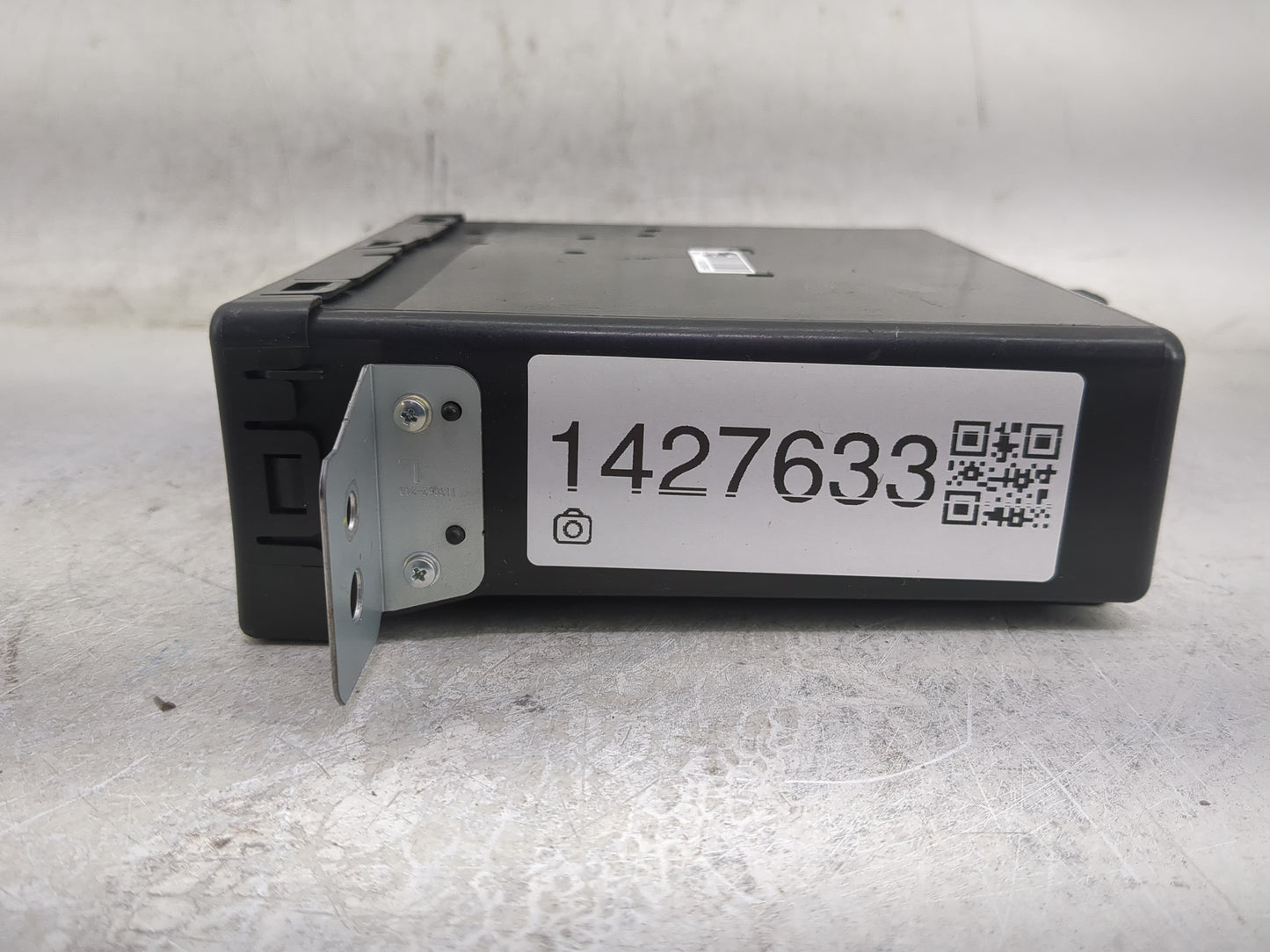 2015-2020 Cadillac Escalade Radio AM FM Cd Player Receiver Replacement P/N:13594481 Fits Fits 2015 2016 2017 2018 2019 2020 