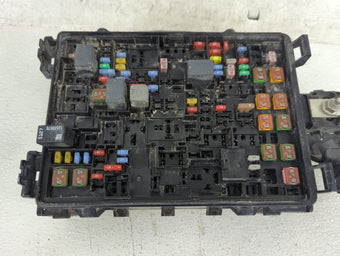compare product 2015-2020 Cadillac Escalade Fusebox Fuse Box Panel Relay Module P/N:84114437 Fits Fits 2015 2016 2017 2018 2019 2020 OEM Used Auto Parts