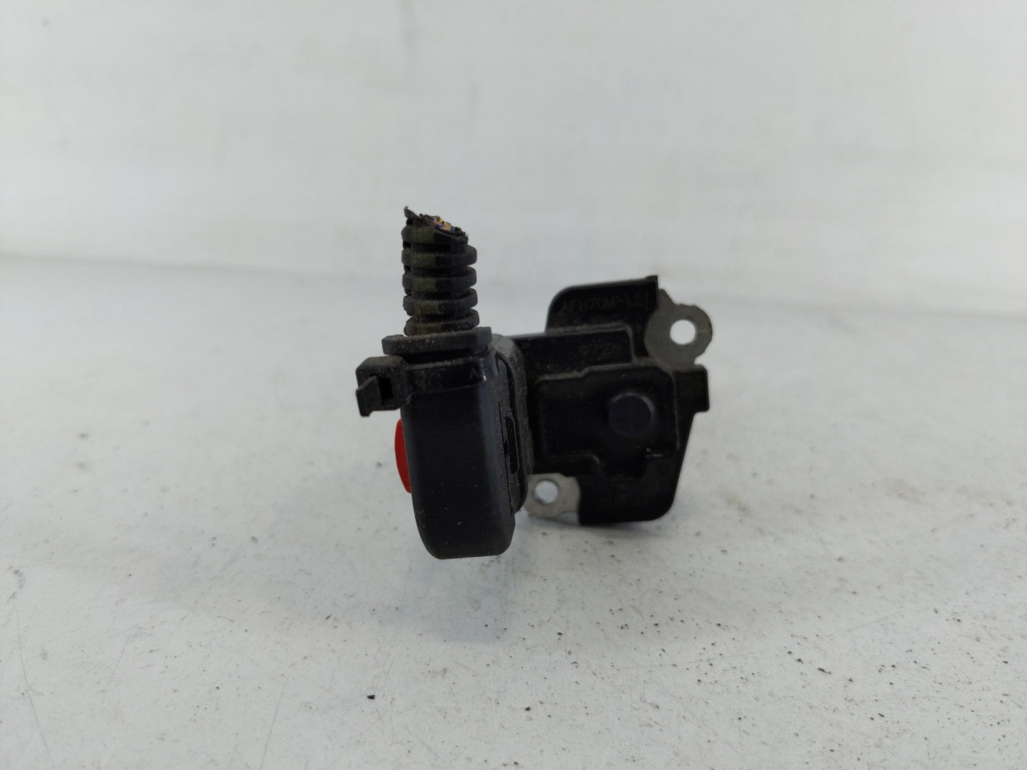 2017-2020 Cadillac Xt5 Mass Air Flow Meter Maf - Oemusedautoparts1.com