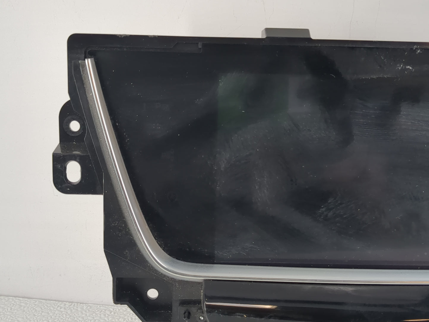 2020 Cadillac Xt5 Radio AM FM Cd Player Receiver Replacement P/N:84749633 Fits OEM Used Auto Parts - Oemusedautoparts1.com