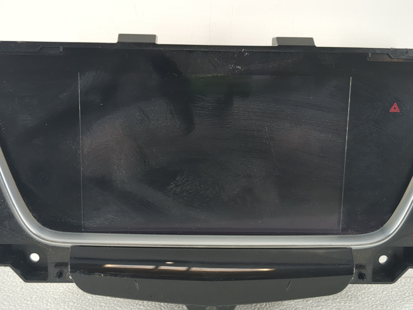 2020 Cadillac Xt5 Radio AM FM Cd Player Receiver Replacement P/N:84749633 Fits OEM Used Auto Parts - Oemusedautoparts1.com