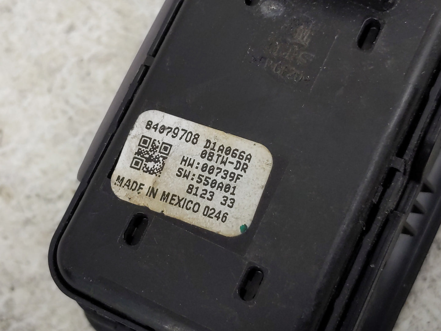 2017-2020 Cadillac Xt5 Master Power Window Switch Replacement Driver Side Left P/N:84079708 Fits Fits 2017 2018 2019 2020 OE