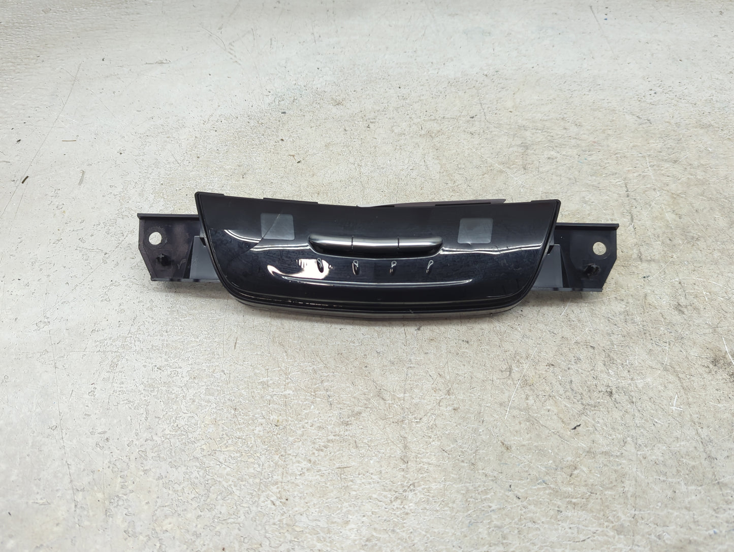 2017-2020 Cadillac Xt5 Climate Control Module Temperature AC/Heater Replacement P/N:84295779 Fits Fits 2017 2018 2019 2020 O