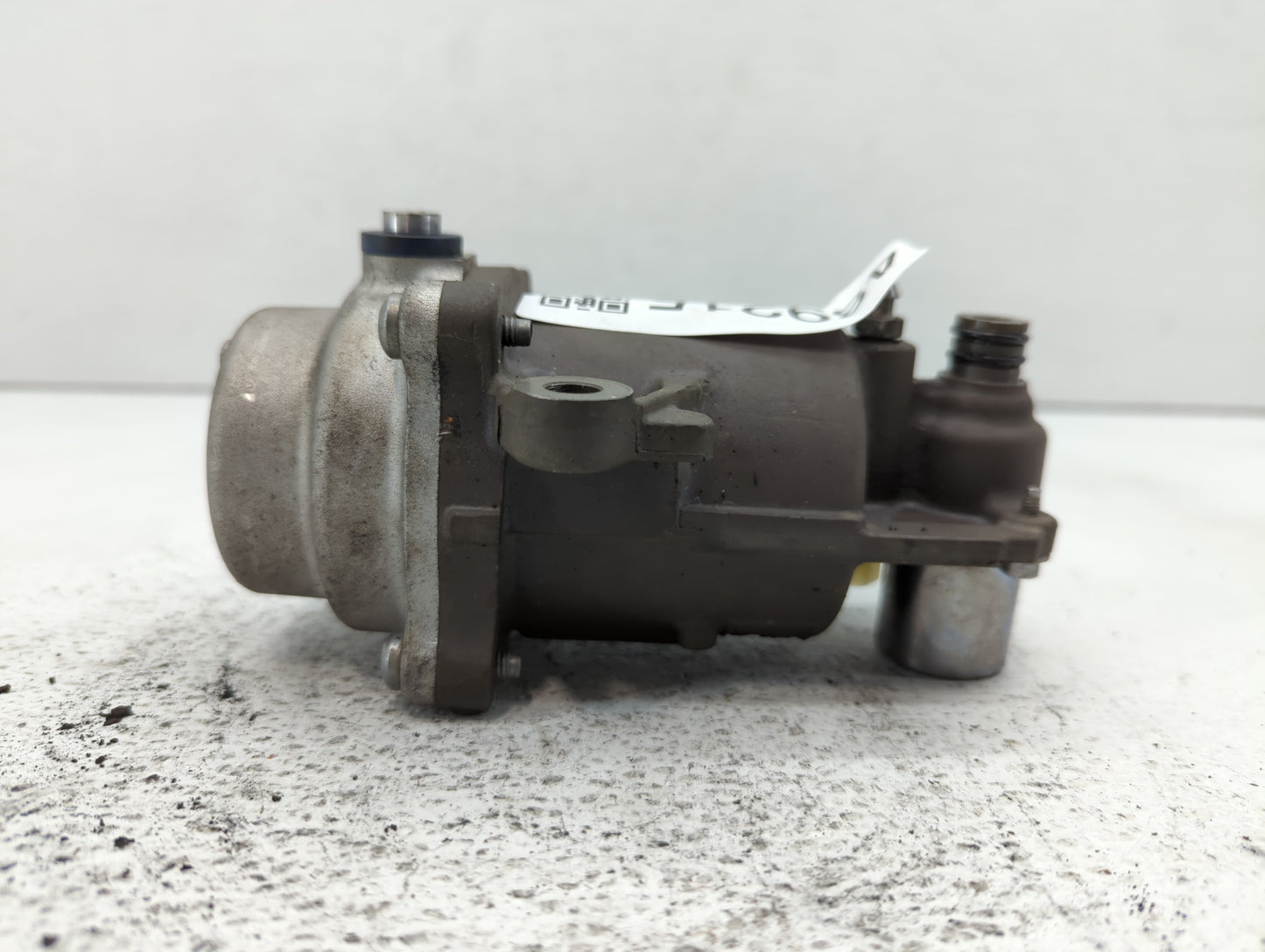 2020 Cadillac Xt5 AUTO TRANSMISSION SHIFTER MOTOR ACCUMULATOR - Oemusedautoparts1.com