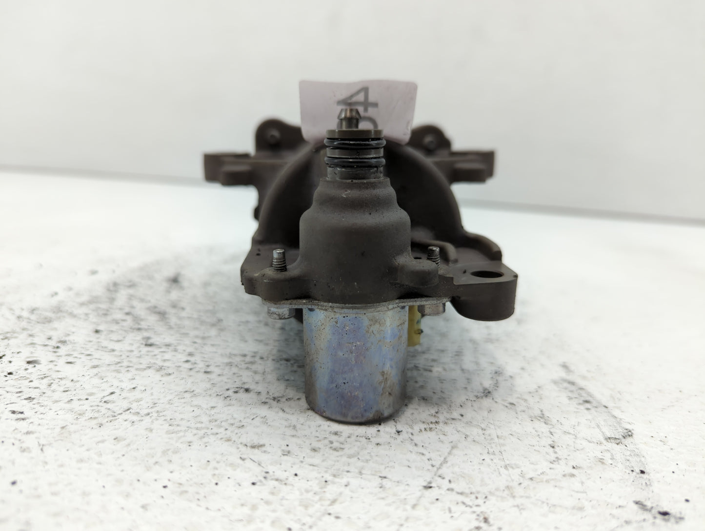 2020 Cadillac Xt5 AUTO TRANSMISSION SHIFTER MOTOR ACCUMULATOR - Oemusedautoparts1.com