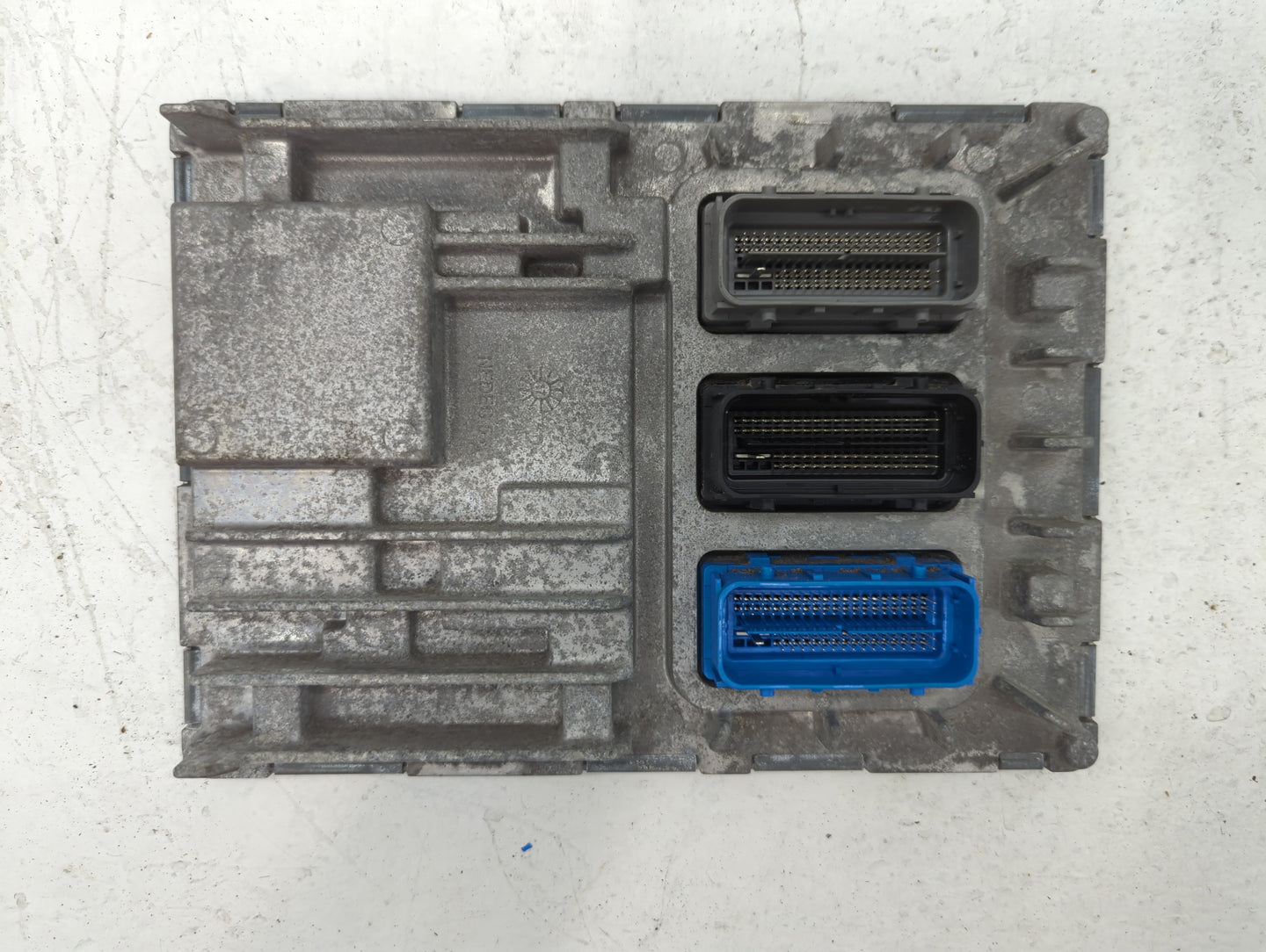 2017-2020 Cadillac Xt5 PCM Engine Control Computer ECU ECM PCU OEM P/N:12686474 Fits Fits 2016 2017 2018 2019 2020 2021 2022