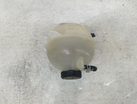 2020-2020 Cadillac Xt6 Radiator Coolant Overflow Expansion Tank Bottle 1409588 - Oemusedautoparts1.com
