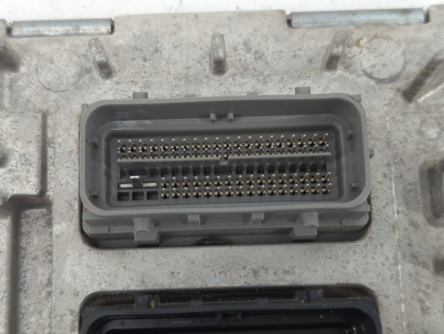2020 Cadillac Xt6 PCM Engine Control Computer ECU ECM PCU OEM P/N:12679552 Fits Fits 2016 2017 2018 2019 2021 2022 OEM Used 
