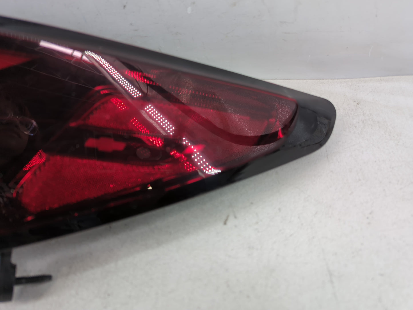 2019-2022 Chevrolet Blazer Tail Light Assembly Passenger Right OEM Fits Fits 2019 2020 2021 2022 OEM Used Auto Parts - Oemus