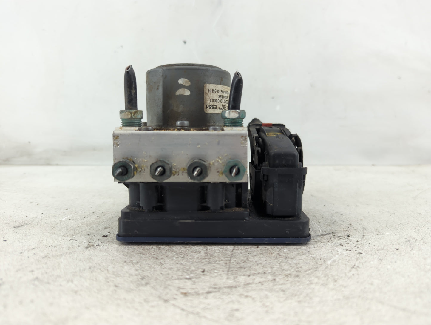 2020 Chevrolet Blazer ABS Pump Control Module Replacement P/N:84738977 Fits Fits 2018 2019 OEM Used Auto Parts - Oemusedauto