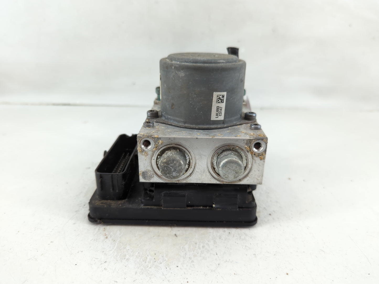 2020 Chevrolet Blazer ABS Pump Control Module Replacement P/N:84738977 Fits Fits 2018 2019 OEM Used Auto Parts - Oemusedauto