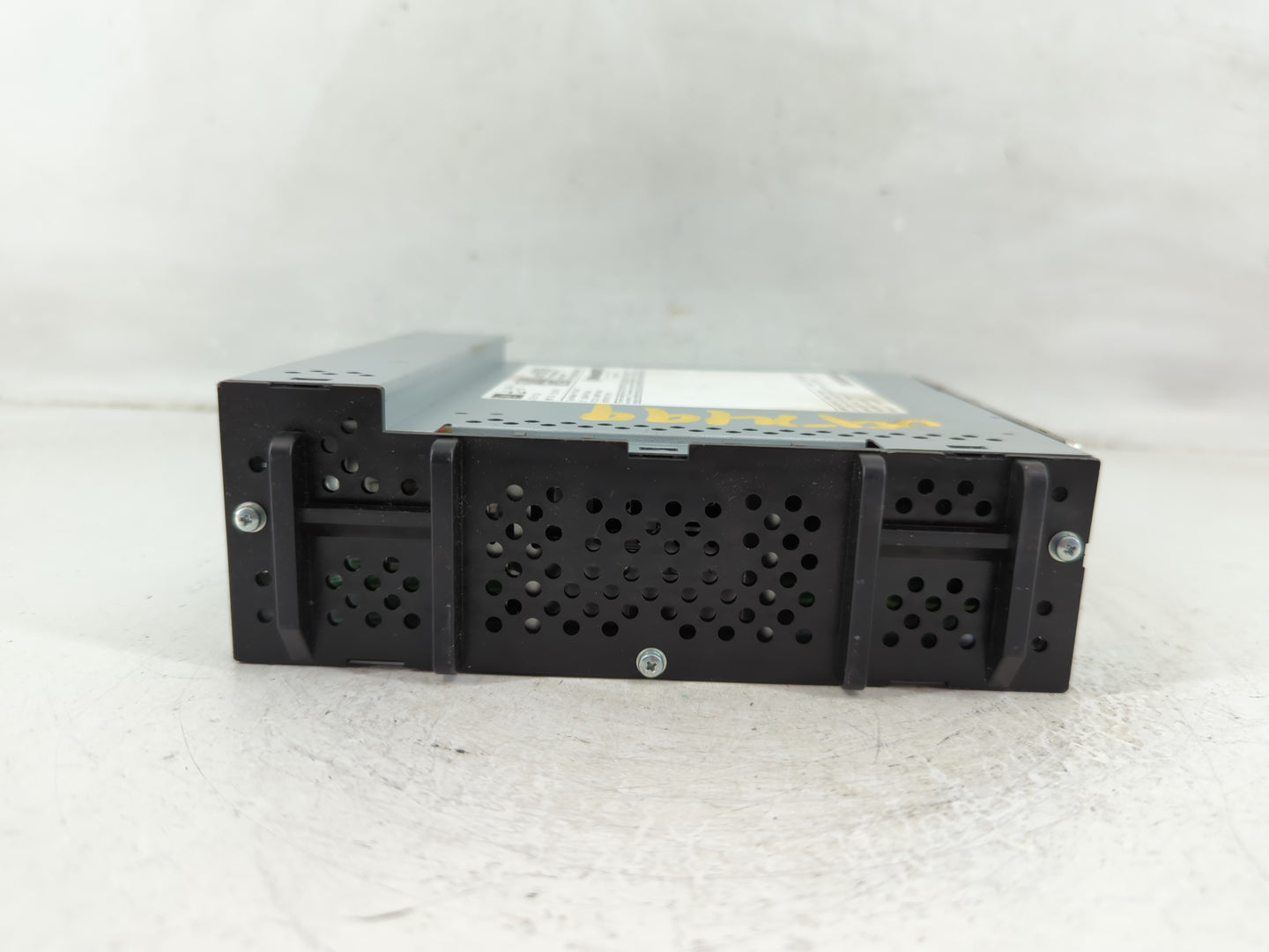 2020-2022 Chevrolet Blazer Radio AM FM Cd Player Receiver Replacement P/N:84785835 Fits Fits 2020 2021 2022 OEM Used Auto Pa