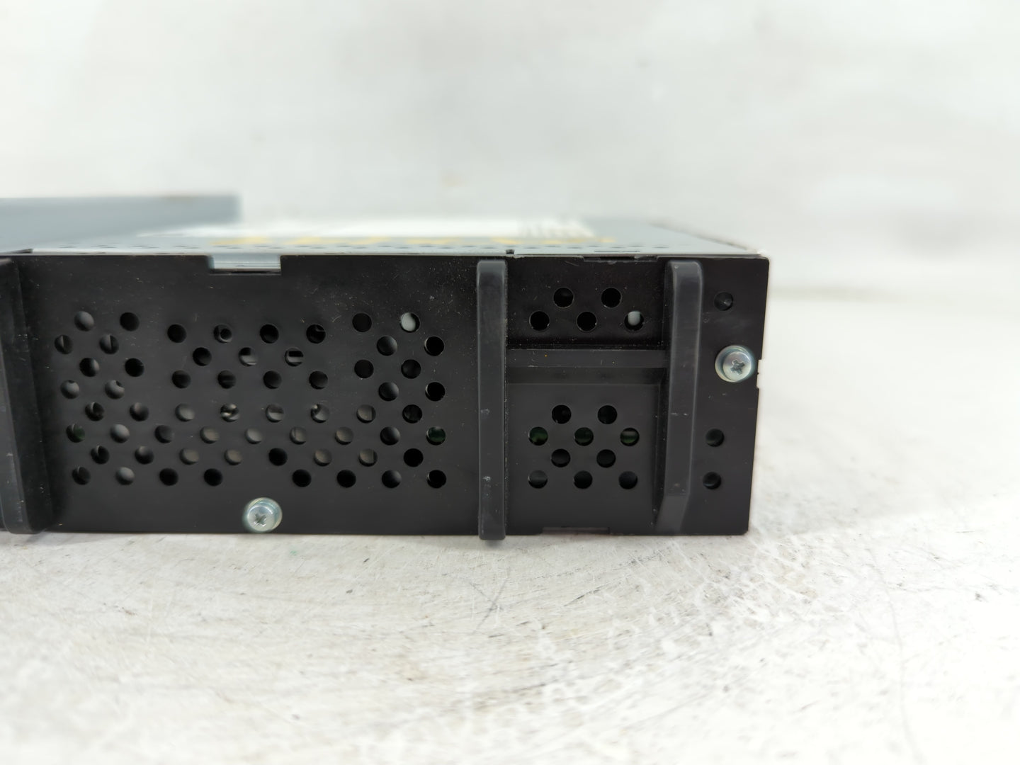 2020-2022 Chevrolet Blazer Radio AM FM Cd Player Receiver Replacement P/N:84785835 Fits Fits 2020 2021 2022 OEM Used Auto Pa