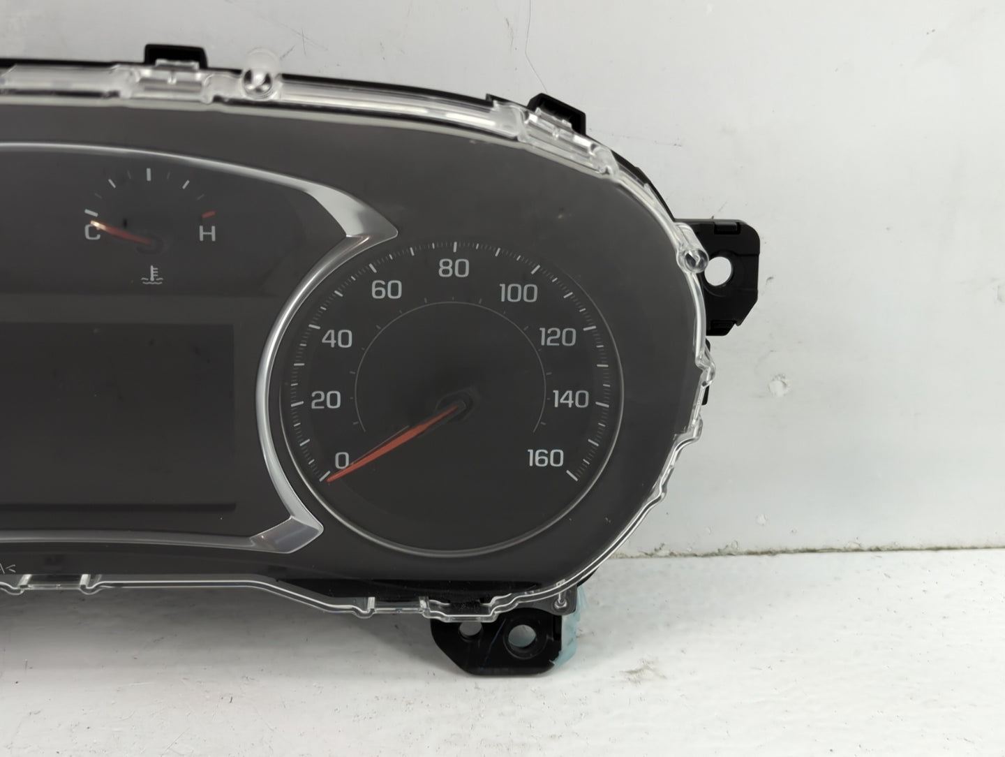 2019-2020 Chevrolet Blazer Instrument Cluster Speedometer Gauges P/N:175597137 84616438 Fits Fits 2019 2020 OEM Used Auto Pa