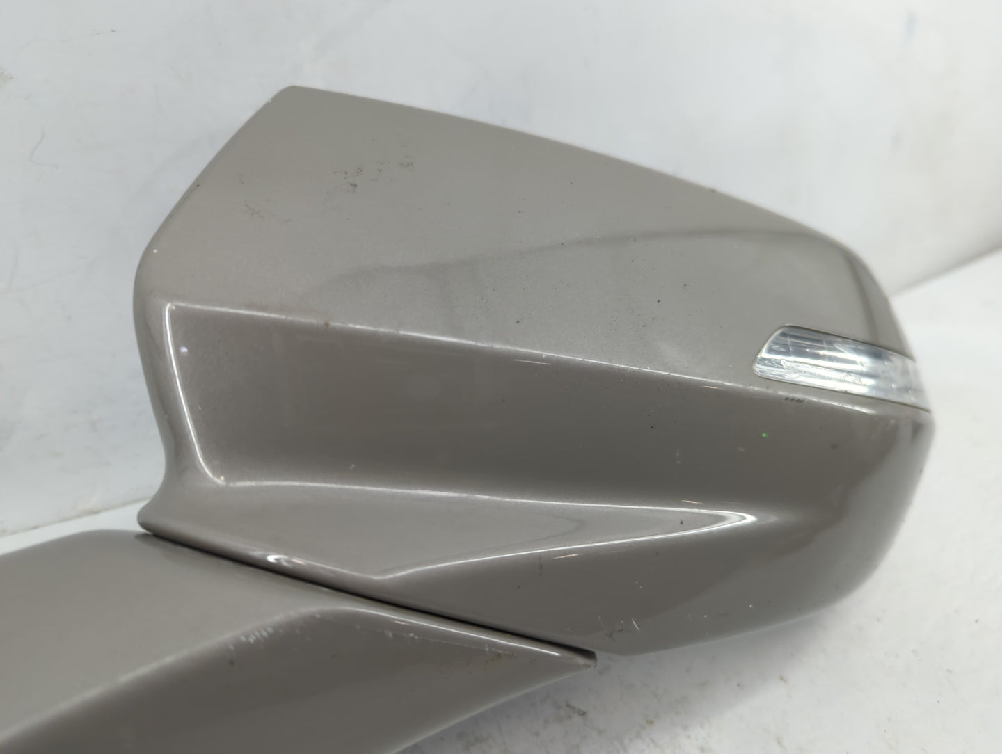 2019-2022 Chevrolet Blazer Driver Side View Mirror - Left Door Mirror OEM Used - Oemusedautoparts1.com