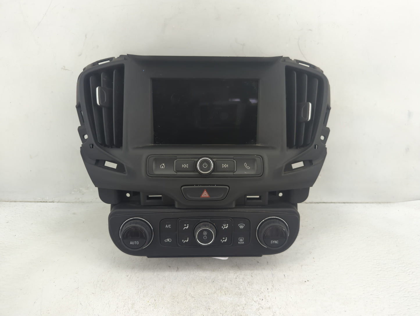 2020-2022 Chevrolet Blazer Radio AM FM Cd Player Receiver Replacement P/N:84148565 Fits Fits 2020 2021 2022 OEM Used Auto Pa