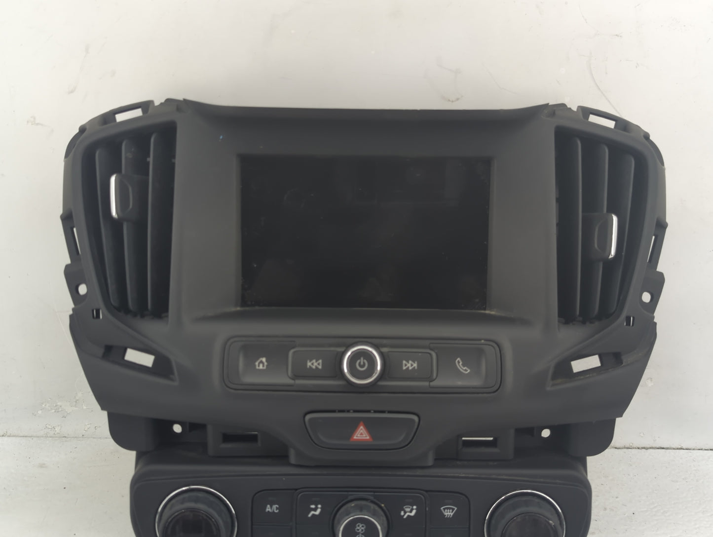 2020-2022 Chevrolet Blazer Radio AM FM Cd Player Receiver Replacement P/N:84148565 Fits Fits 2020 2021 2022 OEM Used Auto Pa
