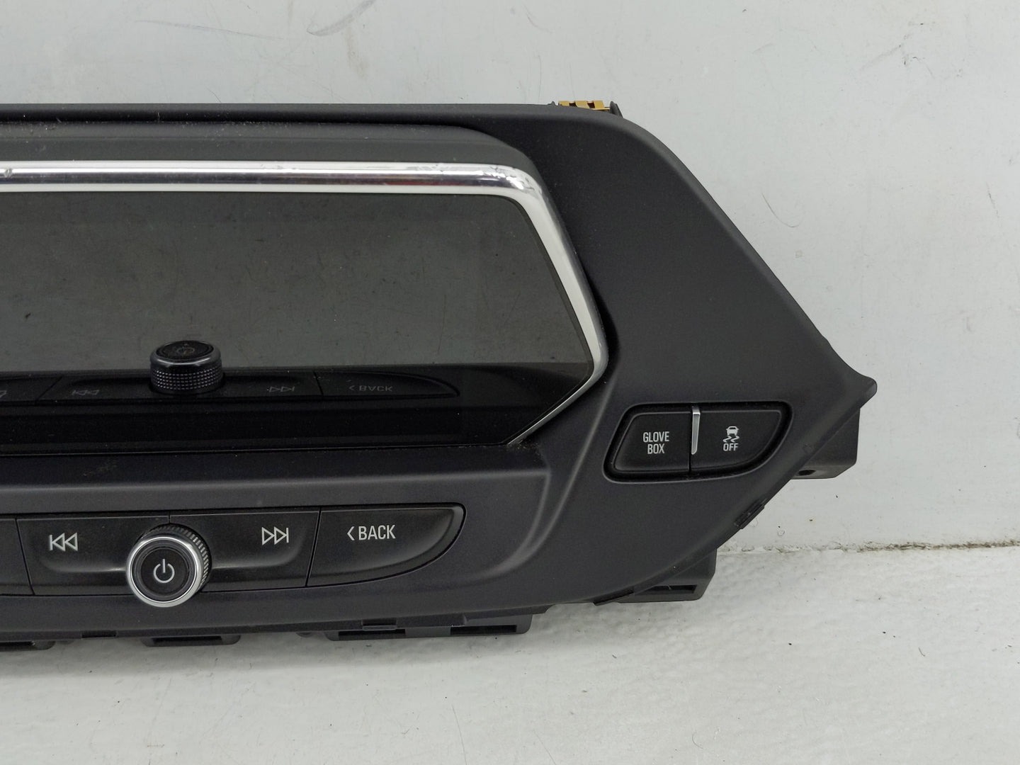 2020 Chevrolet Blazer Radio AM FM Cd Player Receiver Replacement P/N:84735960 Fits OEM Used Auto Parts - Oemusedautoparts1.c